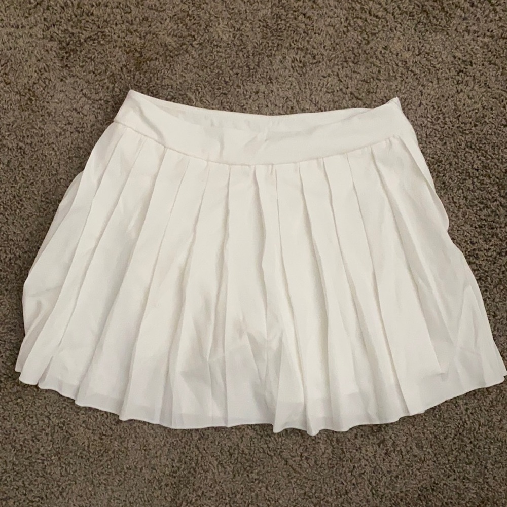 White everyday 2 in 1 tennis skirt